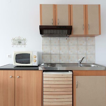 Pernari Apartments Спартия Экстерьер фото
